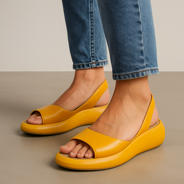 Isabelle │ Open and non-slip sandals