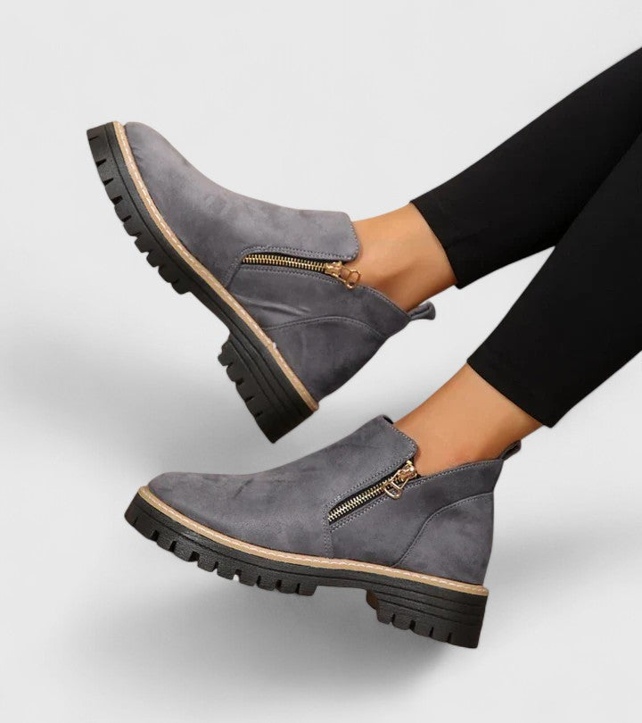Tessa | Orthopedic Boots