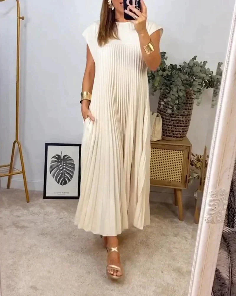 Elena | Flattering Pleated Midi Dress