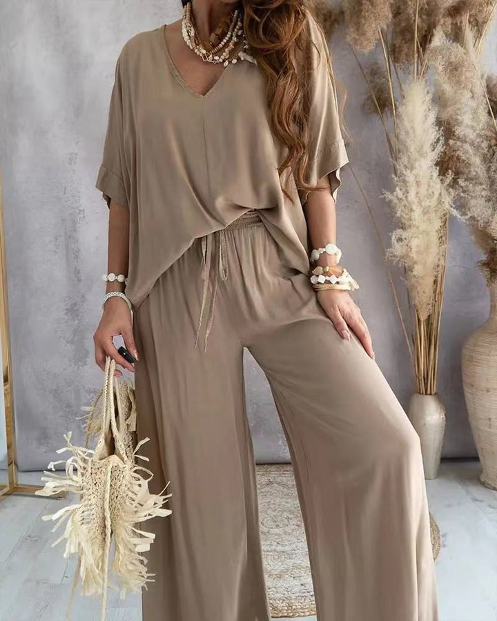 Raja | Comfy Summer V-Neck and Wide-Leg Co-Ord