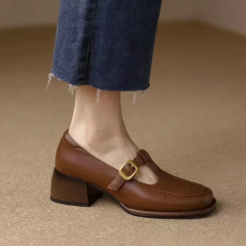 Ysolenne | T-Strap