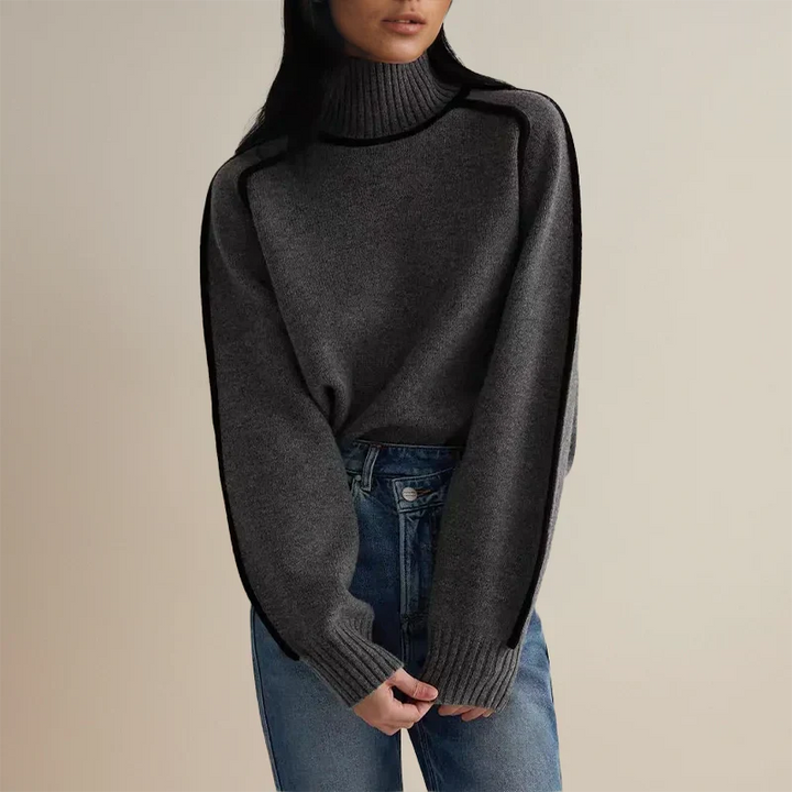 Faylin | Modern Turtleneck Sweater